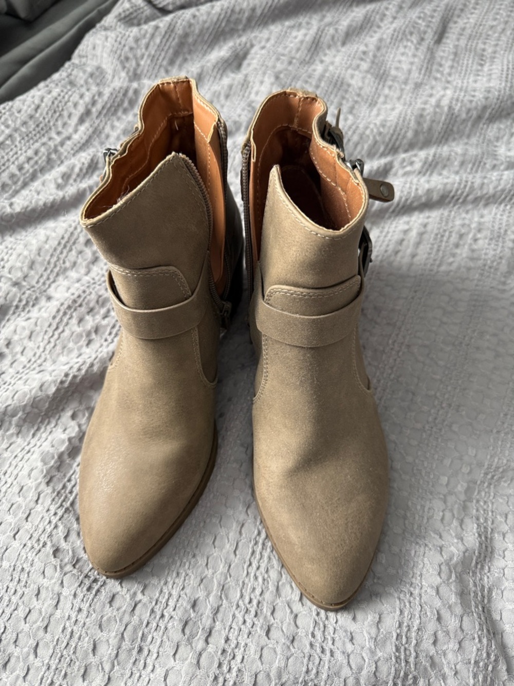 Indigord Women's Taupe Suede Ankle Boots - Stylish Western Booties SIZE 7